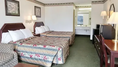 Gray Inn & Suites