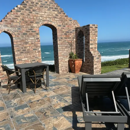 Mes Amis Beach Guest House
