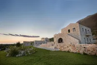 Armantanis Luxury Suites - Sea View
