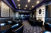 The Carlton Hotel