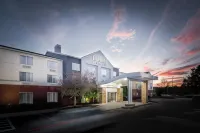 Fairfield Inn Charlotte Northlake Các khách sạn ở Charlotte