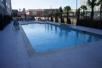La Quinta Inn & Suites by Wyndham Galveston West Seawall - pantai