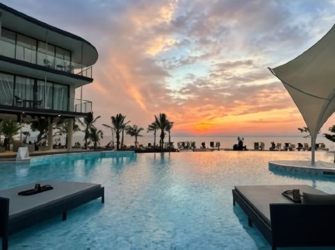 แอตแลนติส แมนเนอะ