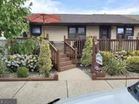 Spacious 2-bedroom apt in the Crest