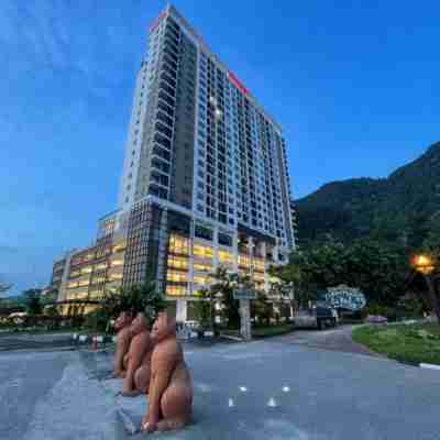 Ipoh Sunway Onsen Suites and Tambun Guesthouse , 3-14Pax 2Parking by Iwh Hotel Exterior