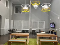 Spark by Hilton Galveston - Parkering