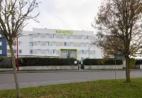 B&B Hotel Paris Nord Gonesse Parc des Expos Hotels in der Nähe von Tourist Information Desk - CDG Terminal 2E
