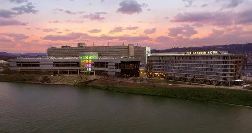 The Landing Hotel at Rivers Casino Pittsburgh Hotels in Green Tree