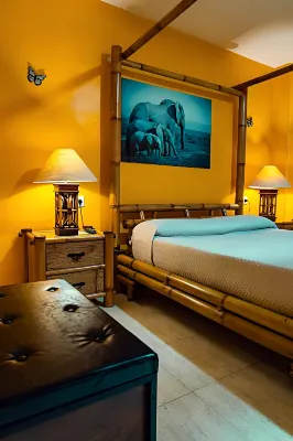 Hotelet ElRetiro Hotels in Reus