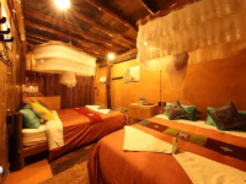 Dinh Da H'Mong - Karsterly Rock Lodge Hotels in Dong Van