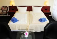Apartment-Hotel-Dahlem Hotel in zona Glienicker Brücke