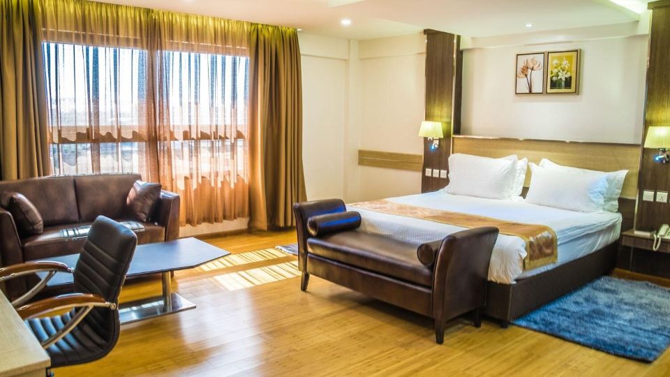 The Ole-Ken Hotel