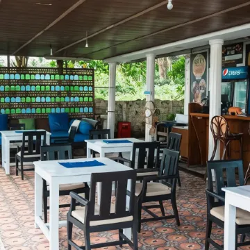 Nasya's Beach Side Cottages