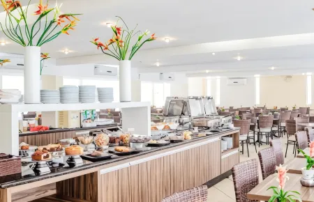 Hotel Rieger Отели в г. Балнеариу-Камбориу