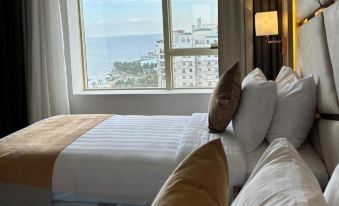 Seafront Luxury Suites Jeddah Corniche