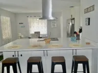 Charming 2-bedroom remodel house in welcoming St. Cloud with WiFi, AC Hotels in St. Cloud