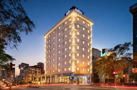 Nish Palace Exclusive Suites Hotels in der Nähe von Kartal Sakir Demir Ilkogretim Okulu