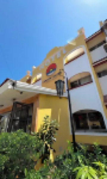 Suites Cancun Center