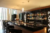 Four Points by Sheraton Kecskemet Hotel & Conference Center - bar