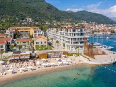 Portonovi Resort Hotels in Kumbor