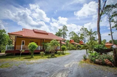 Phuengluang Resort Hotels in Amphoe Chaloem Phra Kiat