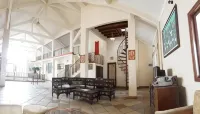 Arondari Hotel Hotels in Gunung Puyuh