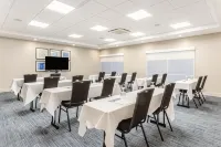 Holiday Inn Express & Suites SPRINGFIELD NORTH by IHG