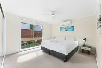 Woonona Stays Hotels in Woonona