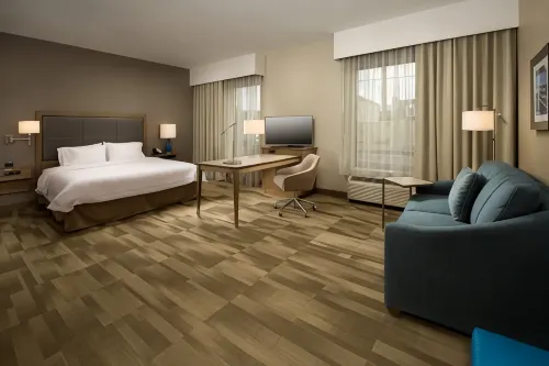 Hampton Inn & Suites Baltimore North/Timonium, MD Hôtels à : Towson