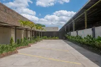 RedDoorz @ Klaten City