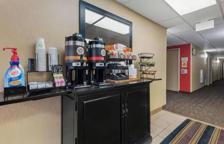 Extended Stay America Suites - Rochester - Greece Отели в г. Грис