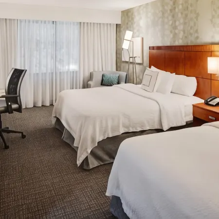 Courtyard by Marriott Pittsburgh West Homestead/Waterfront