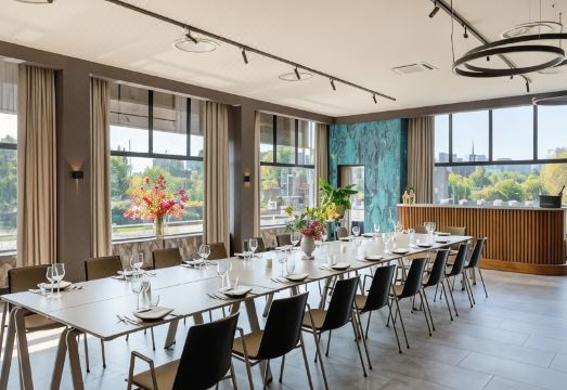 호텔 식당 모습