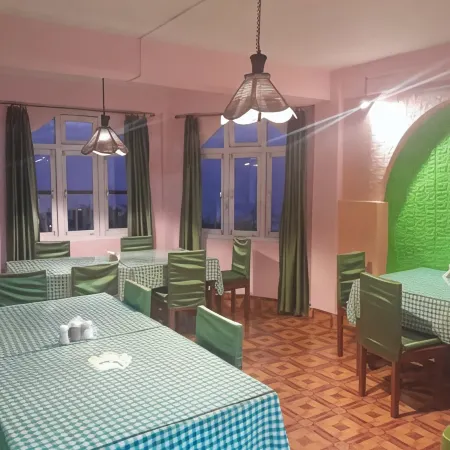Hotel Paradiso