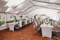 Hotel am Fluss فنادق في Storkow