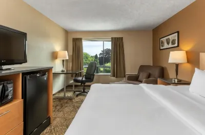 Comfort Inn Hotel a Pembroke