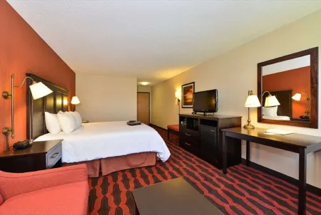 Hampton Inn by Hilton Sturgis-Lagrange Area Отели в г. St. Joseph County