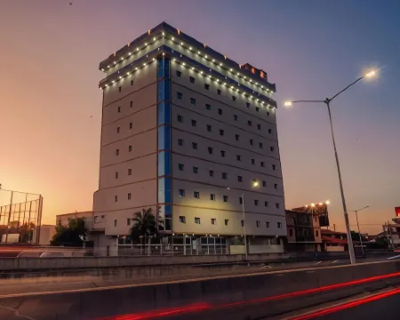 Zielo Hotel Hotels in Luque