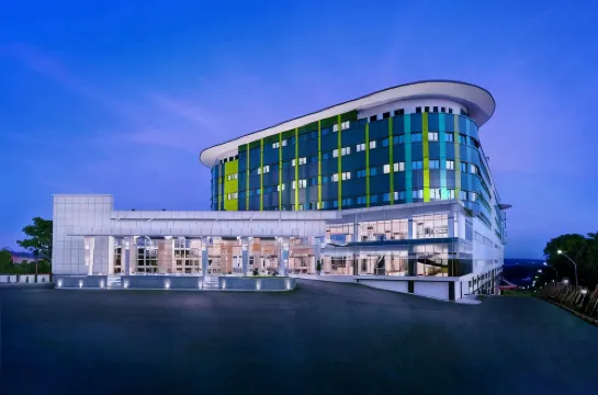 CK Tanjungpinang Hotel and Convention Centre Tanjung Pinang otelleri