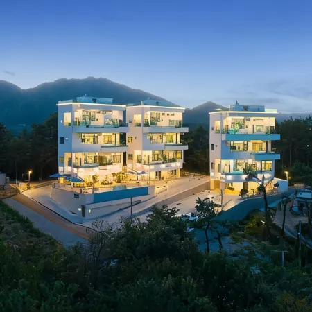 Busan Gijang Villa Himel Pool Villa Отели рядом с достопримечательностью «Пляж Имранг»