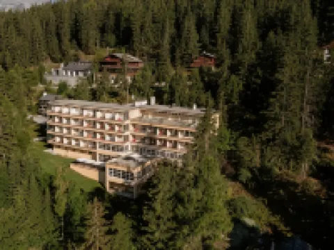 Crans-Montana Youth Hostel Hotels in Sierre