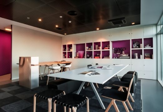 목시 밀란 말펜사 에어포트