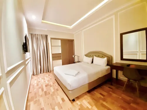 Flamboyan Residence Cipete - Posadas