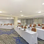 Embassy Suites by Hilton Valencia Hotel a Santa Clarita