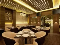Hotel Plaza Hotels in Mumbai