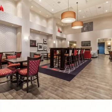 Hampton Inn & Suites by Hilton Lethbridge