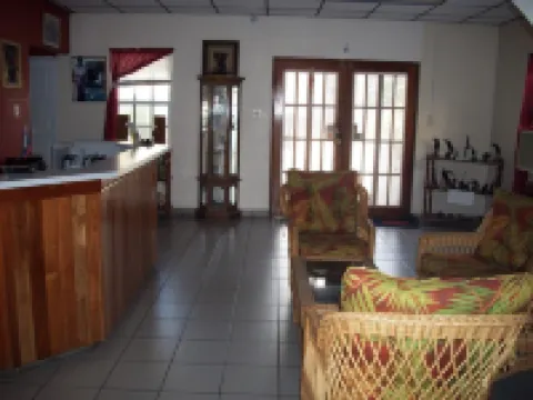 Coningsby Inn Hotels in Belize City