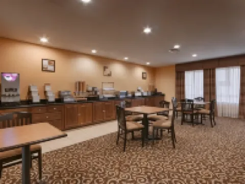 巴斯特羅普派恩斯貝斯特韋斯特酒店 巴斯特羅普縣酒店