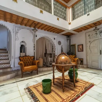 Riad la Santa