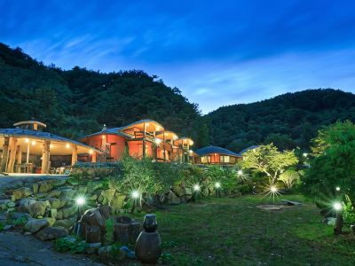 Hadong Beautiful Mountain Valley